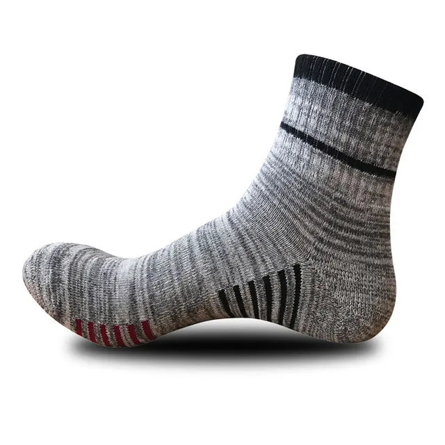 Winter Men Socks Thicken Thermal Pile Cashmere Snow Socks Climbing Hiking Sport Seamless Boots Floor Sleeping Socks for Men