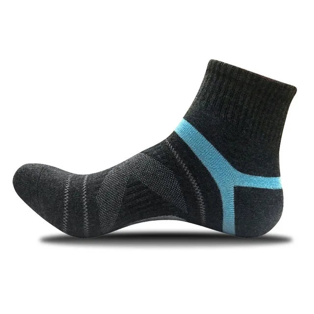 Winter Men Socks Thicken Thermal Pile Cashmere Snow Socks Climbing Hiking Sport Seamless Boots Floor Sleeping Socks for Men